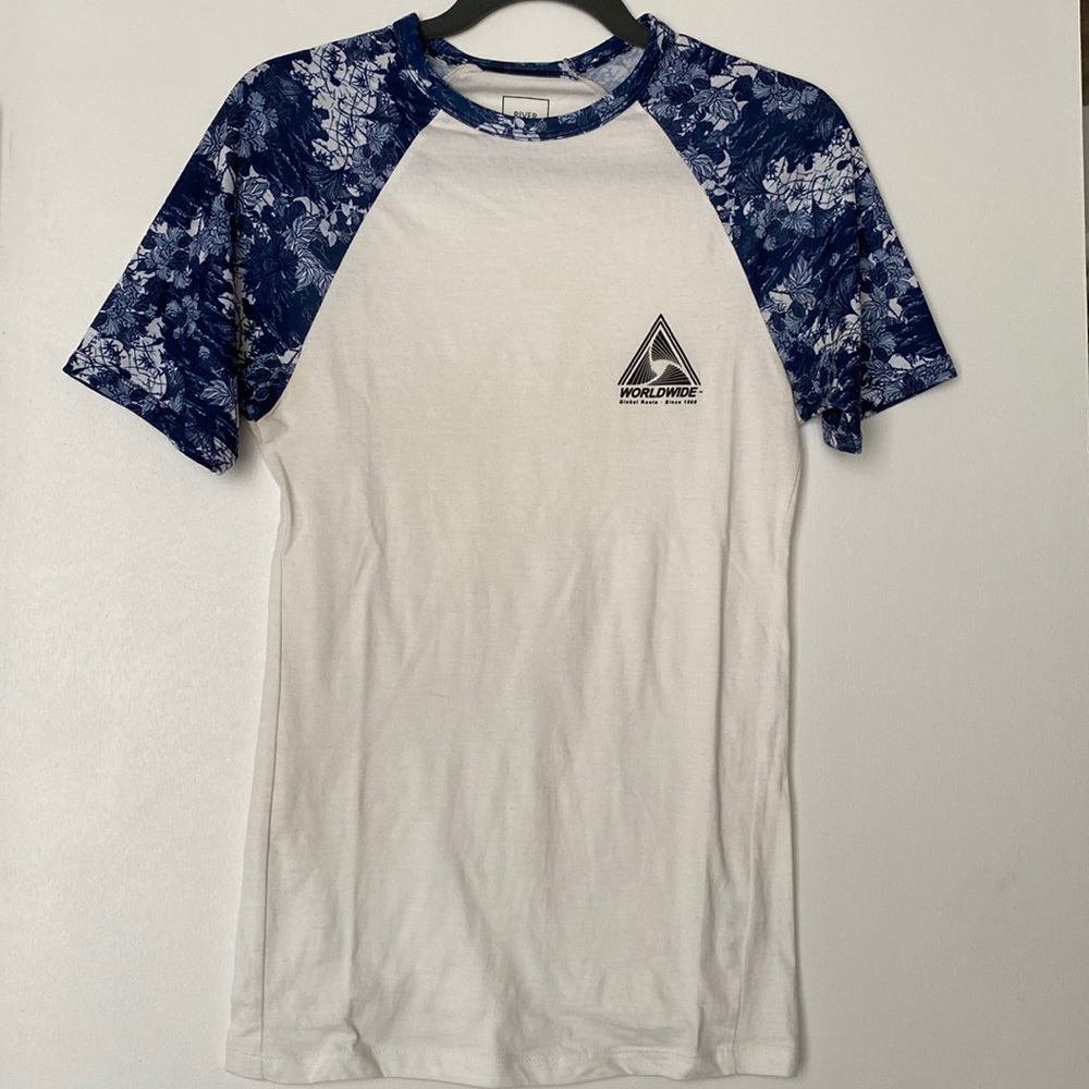 Muscle fit tshirt (XS)